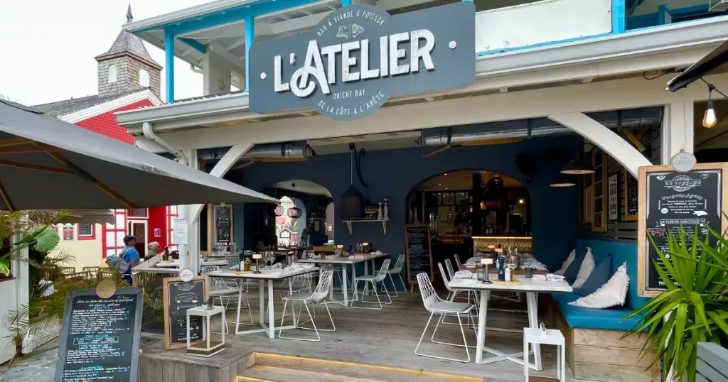 Mouthwatering moments at SXM steakhouses in Simpson Bay featuring perfectly cooked premium steaks, fresh sides, and an unforgettable dining experience near the marina.