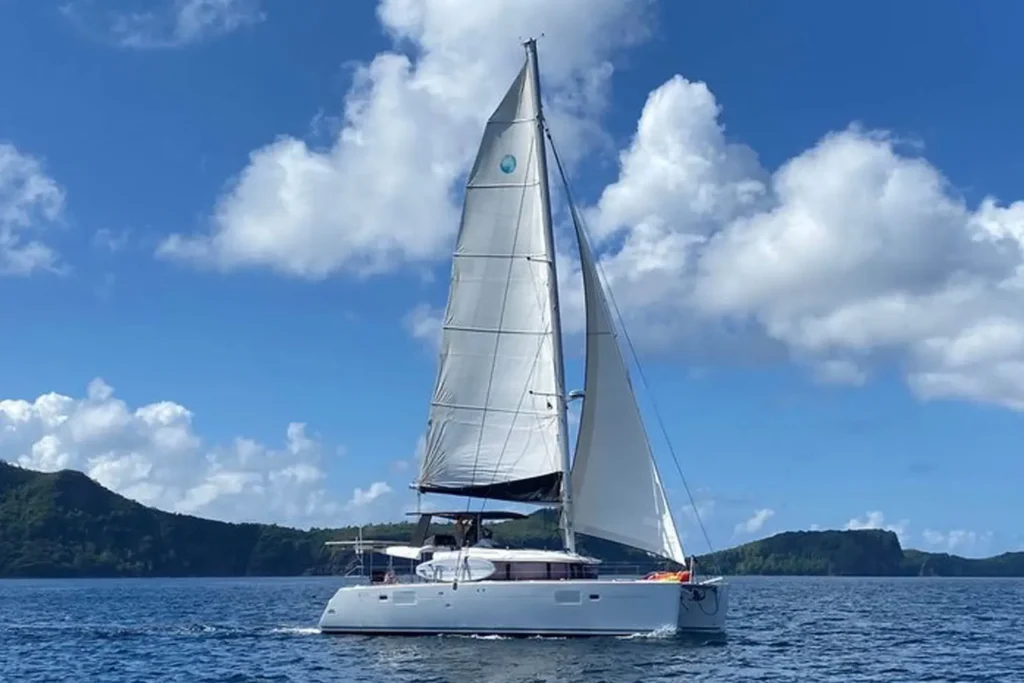 Pyratz Gourmet sailing and power catamaran in St. Martin offering private charters, gourmet dining experiences, and scenic island tours for couples, families, and VIP guests from Simpson Bay.